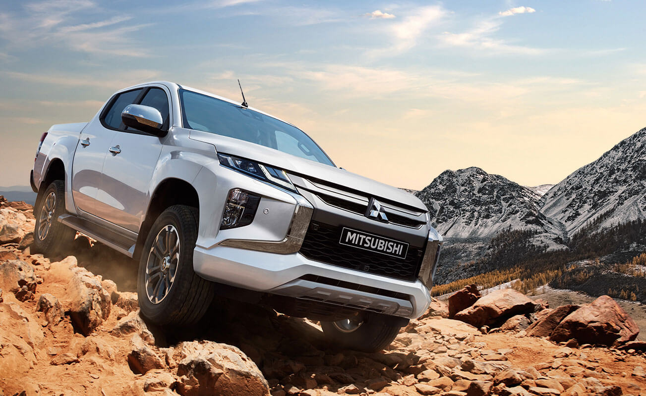 l200-exterior-bg.jpg